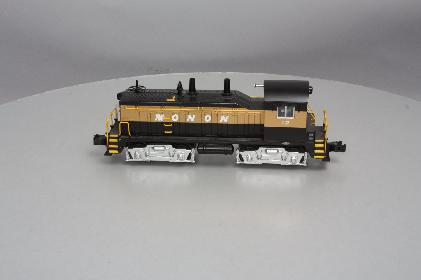 Williams 21620 Monon NW2 Powered Diesel Locomotive