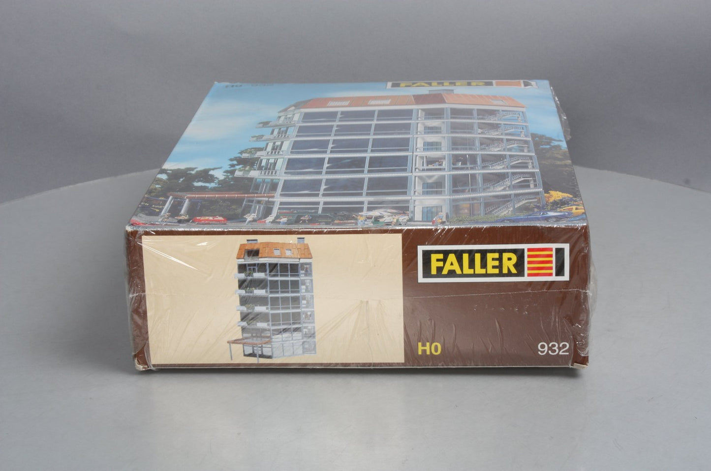 Faller 932 HO Scale High Rise Office Plastic Building Kit