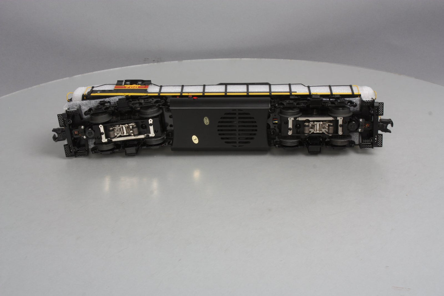 MTH 20-20225-1 Iowa Interstate GP38-2 Diesel Engine w/PS 3.0 #700 (Hi-Rail)