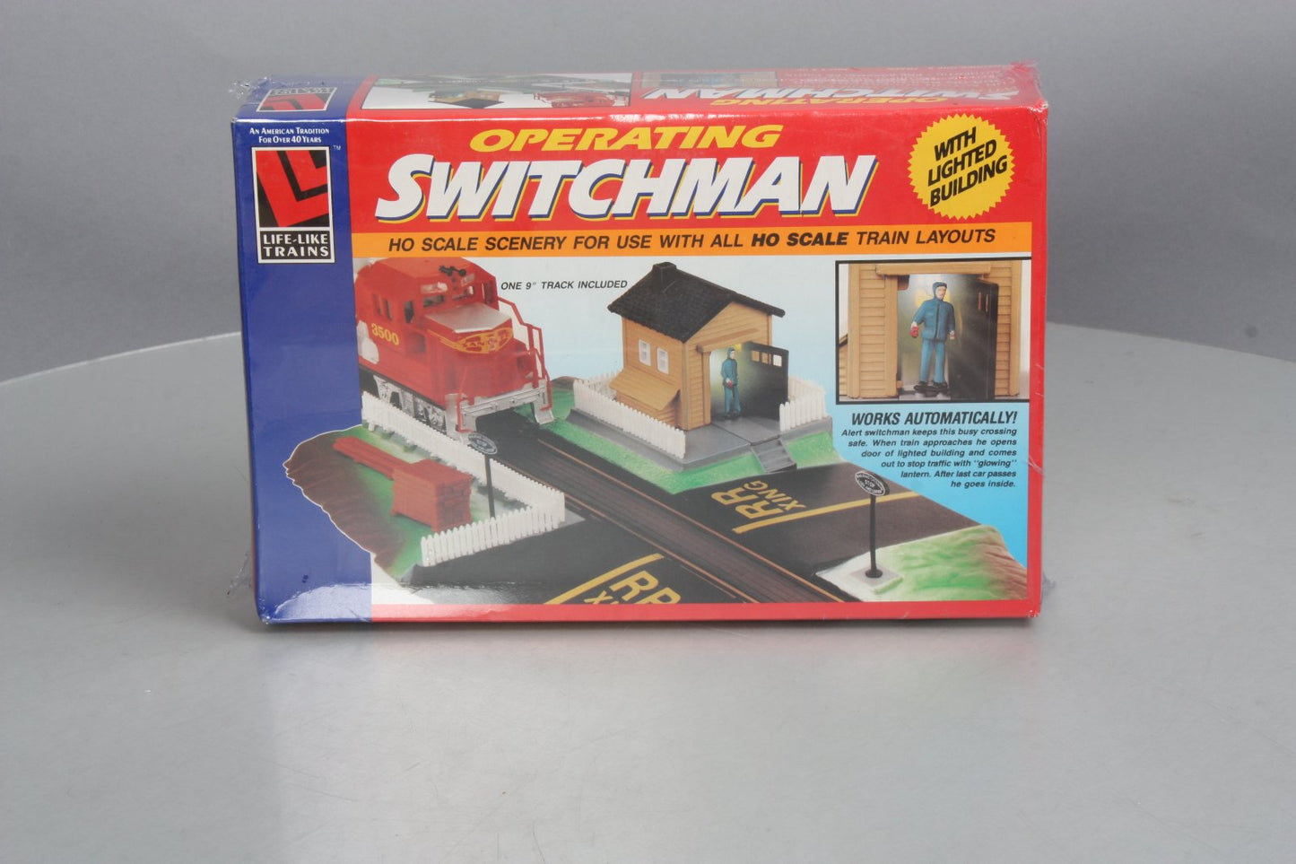 Life Like 8203 HO Operating Switchman With Lighted Building