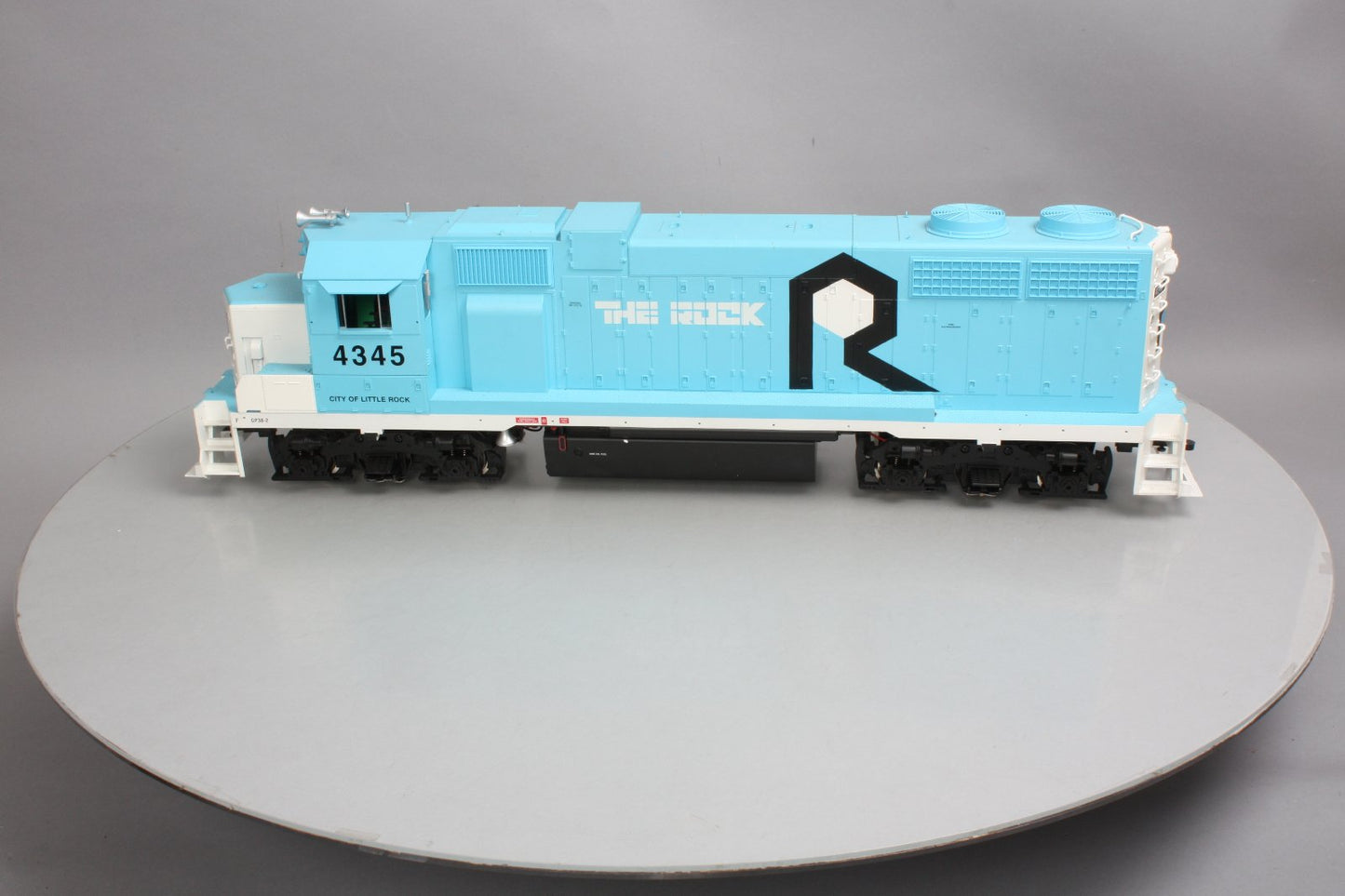 USA Trains 22217 Rock Island GP38-2 Diesel Locomotive #4345