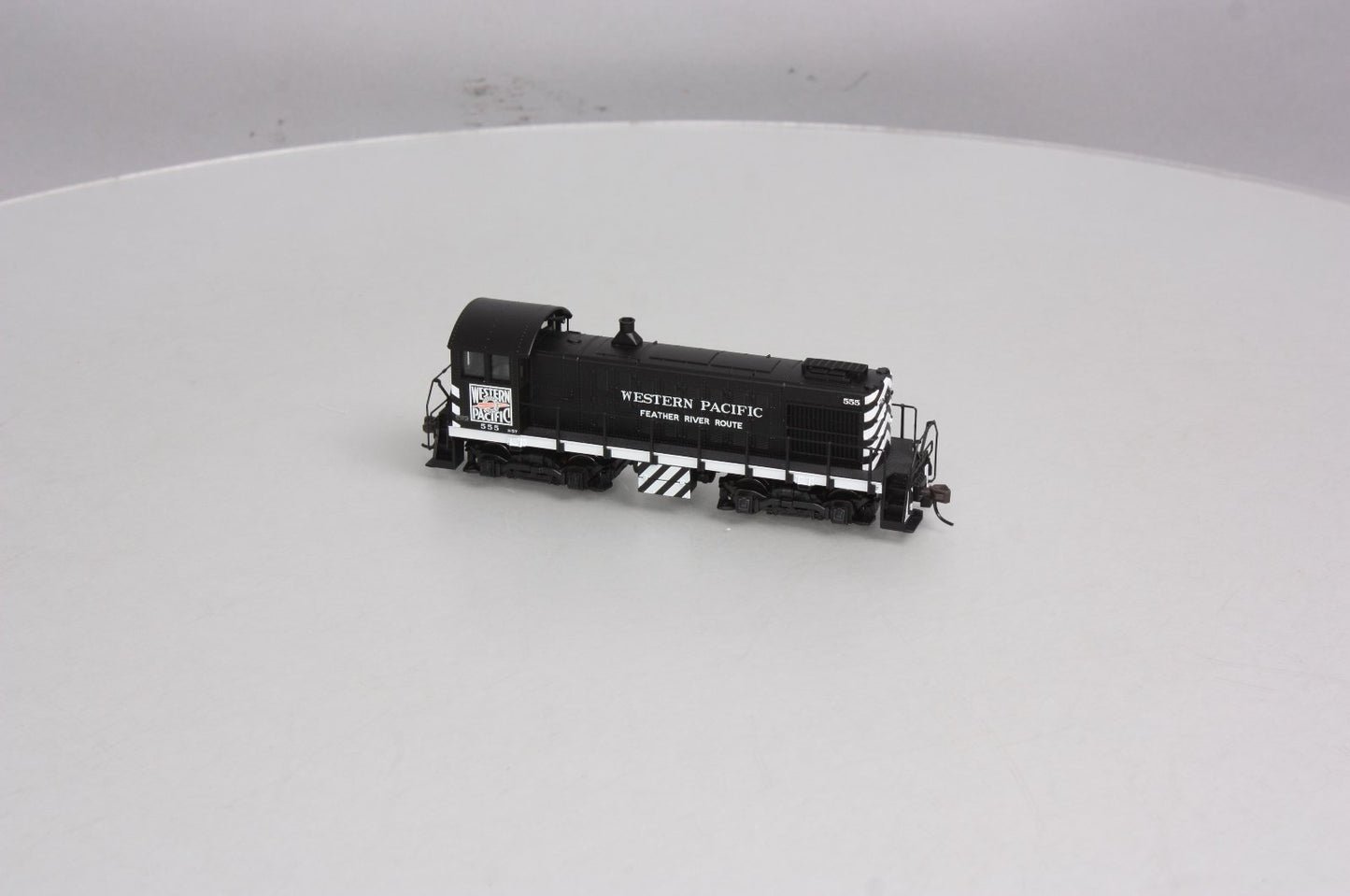 Atlas 10000043 HO Scale Western Pacific S-2 Diesel Locomotive #555