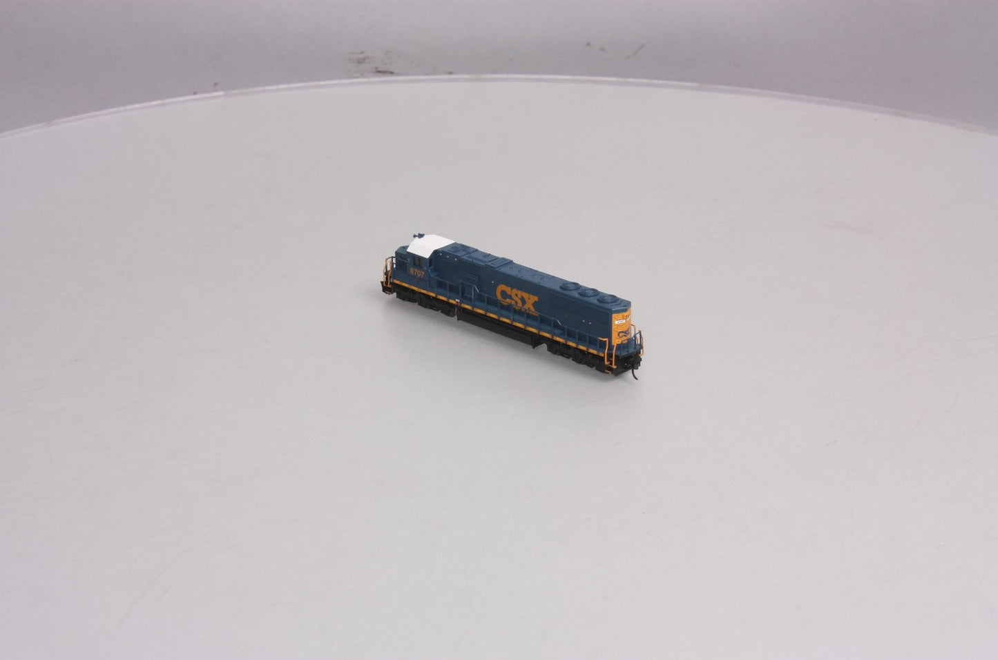 Atlas 49056 N Scale CSX SD60 Diesel Locomotive #8707