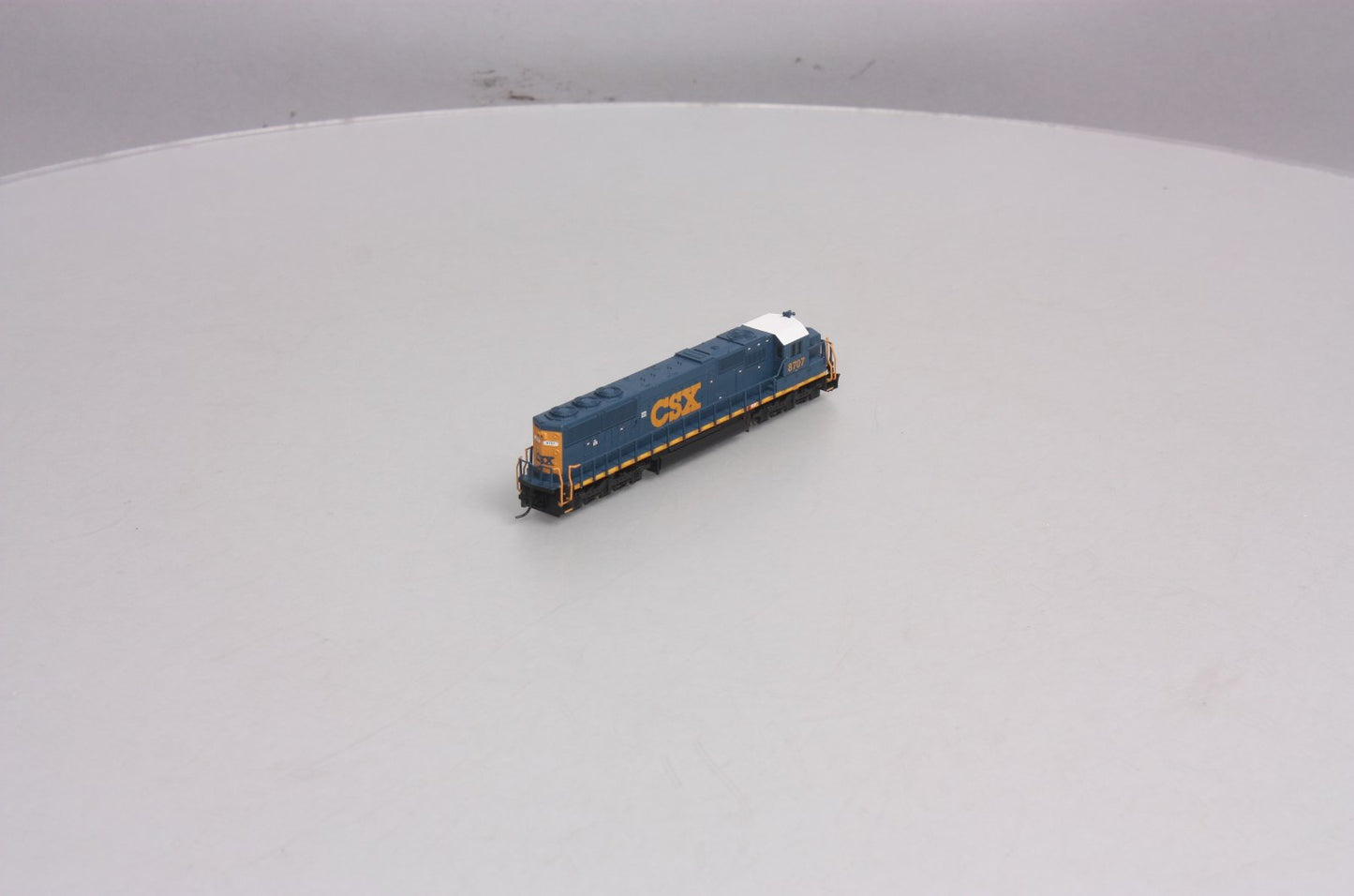 Atlas 49056 N Scale CSX SD60 Diesel Locomotive #8707