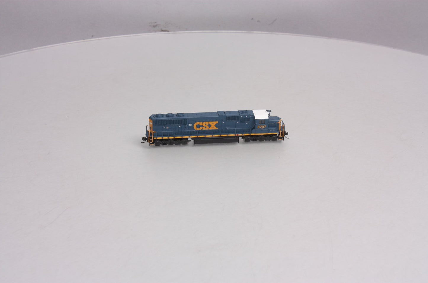 Atlas 49056 N Scale CSX SD60 Diesel Locomotive #8707