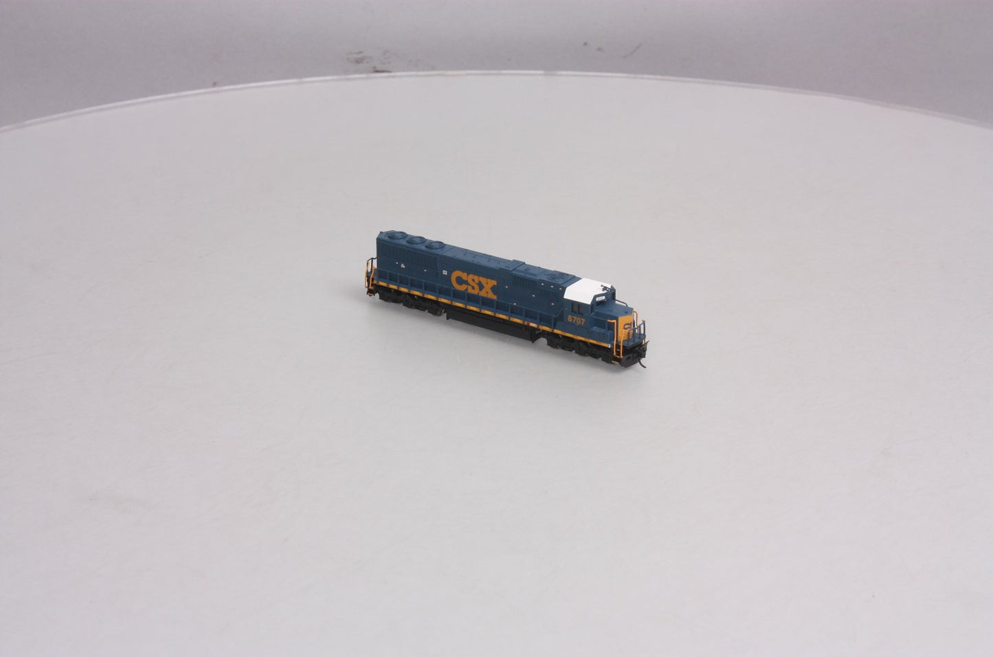 Atlas 49056 N Scale CSX SD60 Diesel Locomotive #8707