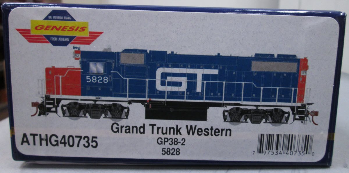 Athearn G40735 HO Grand Trunk Western EMD GP38-2 Diesel Locomotive #5828