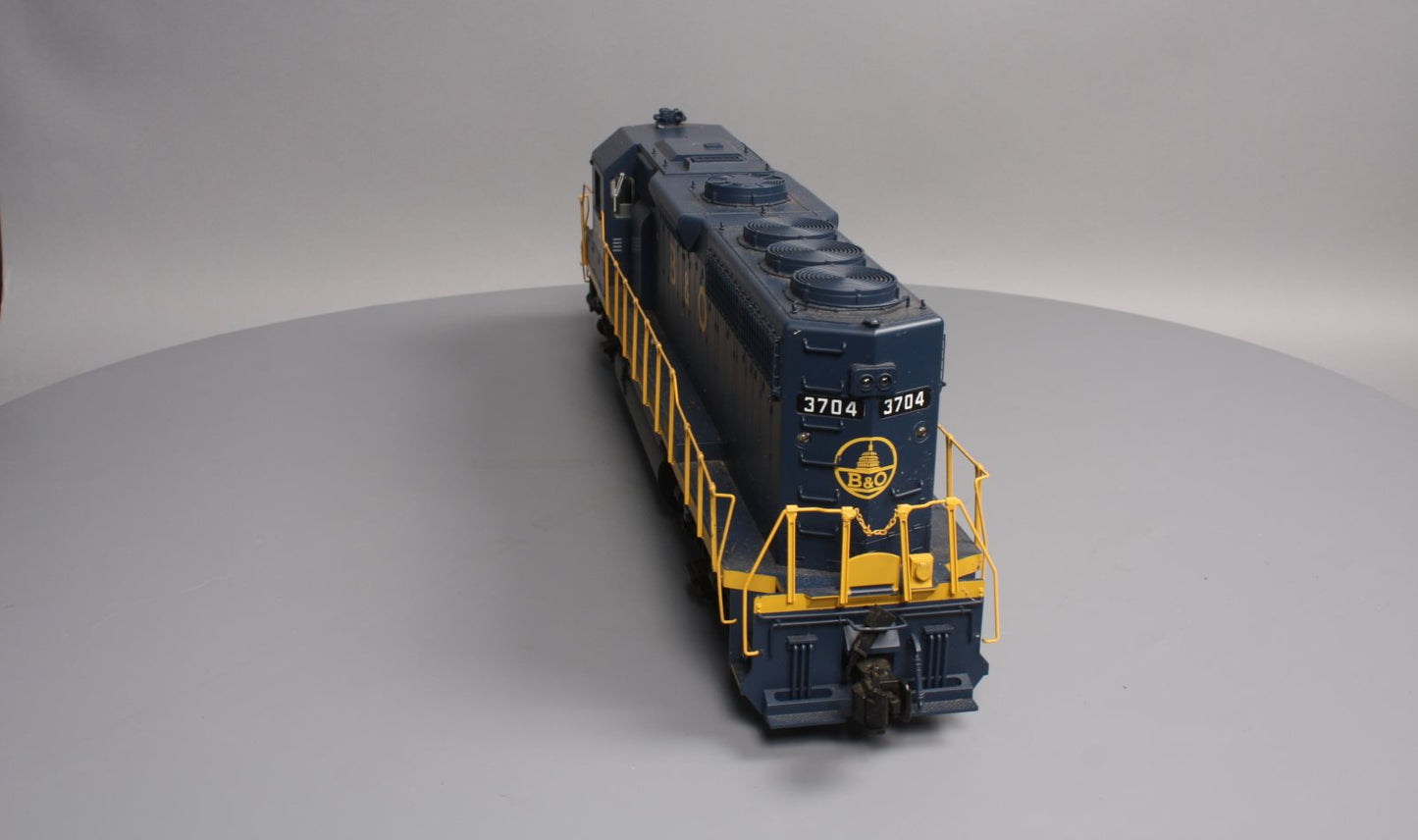 Aristo-Craft 23501 G Scale B&O GP-40 Diesel Locomotive #3704