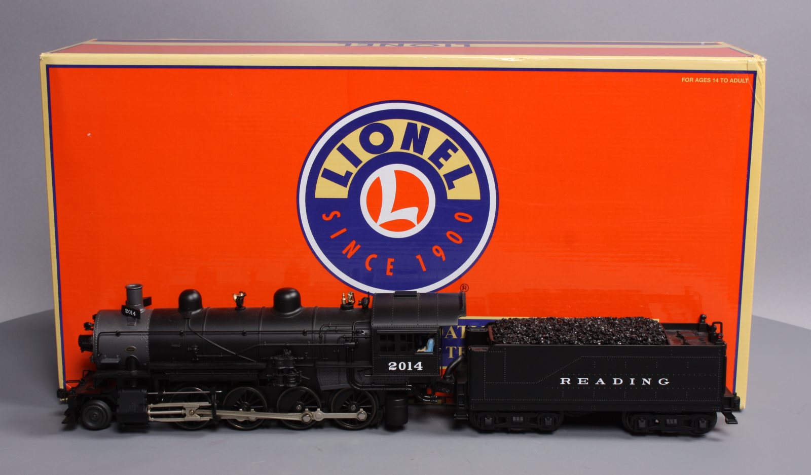 Lionel #8632 locomotive with cars,54 tracks, switch over, Tower O cheapest scale Read