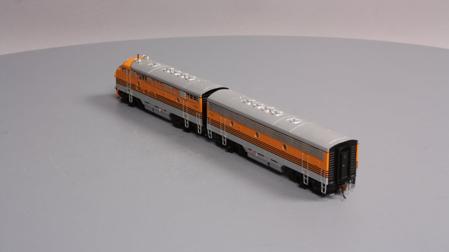 Athearn G22567 HO D&RGW F7 A/B Diesel Locomotive #5604, #5603