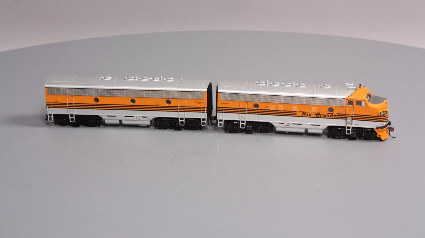 Athearn G22567 HO D&RGW F7 A/B Diesel Locomotive #5604, #5603