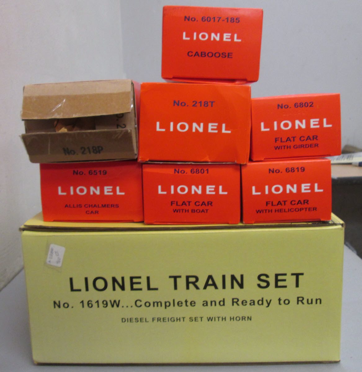 Lionel 6-38342 Santa Fe Alco O Gauge Diesel Freight Train Set #1619W