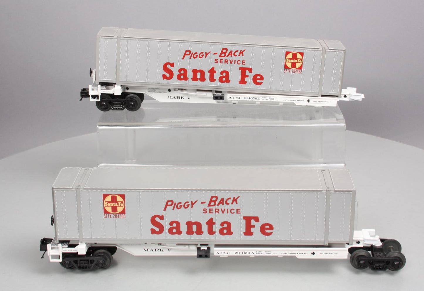 MTH 20-95092 O Santa Fe Spine Car Set with 2 48' Containers (Set of 2)