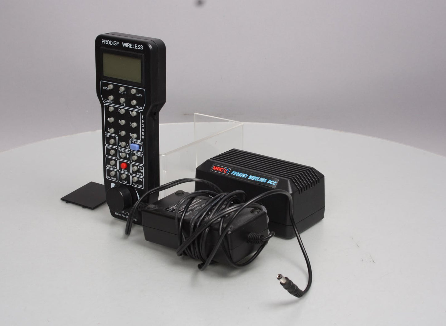 MRC 0001410 HO Prodigy Wireless DCC - Digital Command Control System