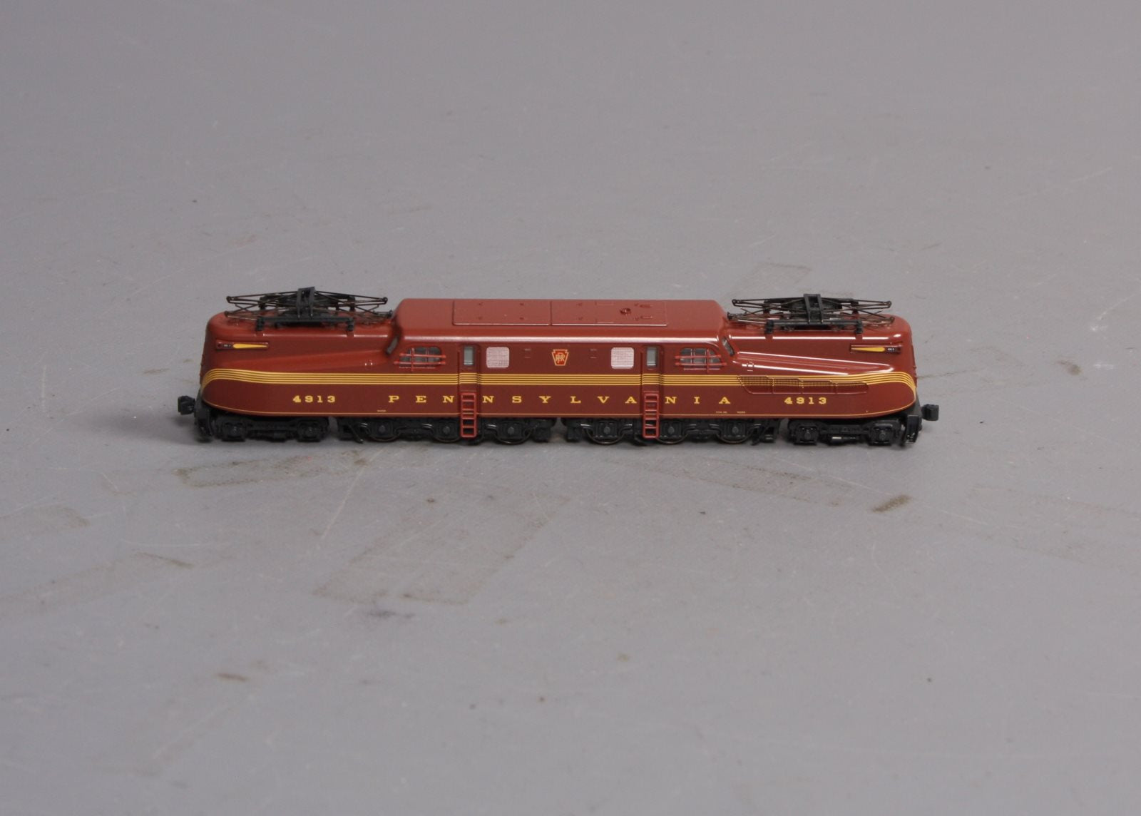 通販最新作未使用　KATO 137-2001 GG1 Pennsylvania 4935 鉄道模型