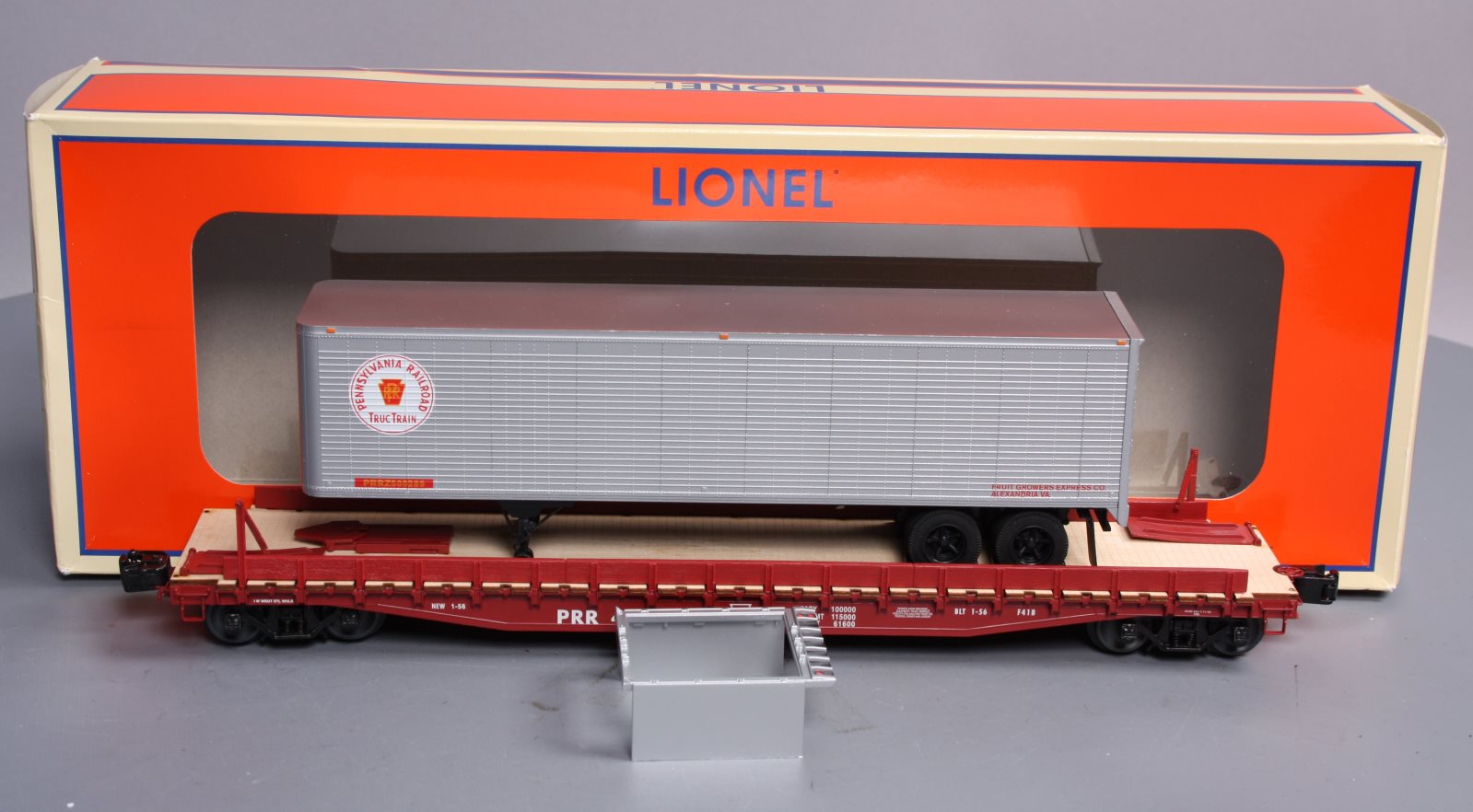 Lionel store O Scale 6-26441 Flat Car With Coca Cola K-LINE Tractor Trailer