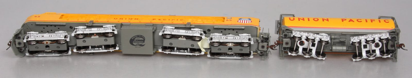 Athearn 88667 HO UP Veranda Gas Turbine Diesel Locomotive with Tender #65