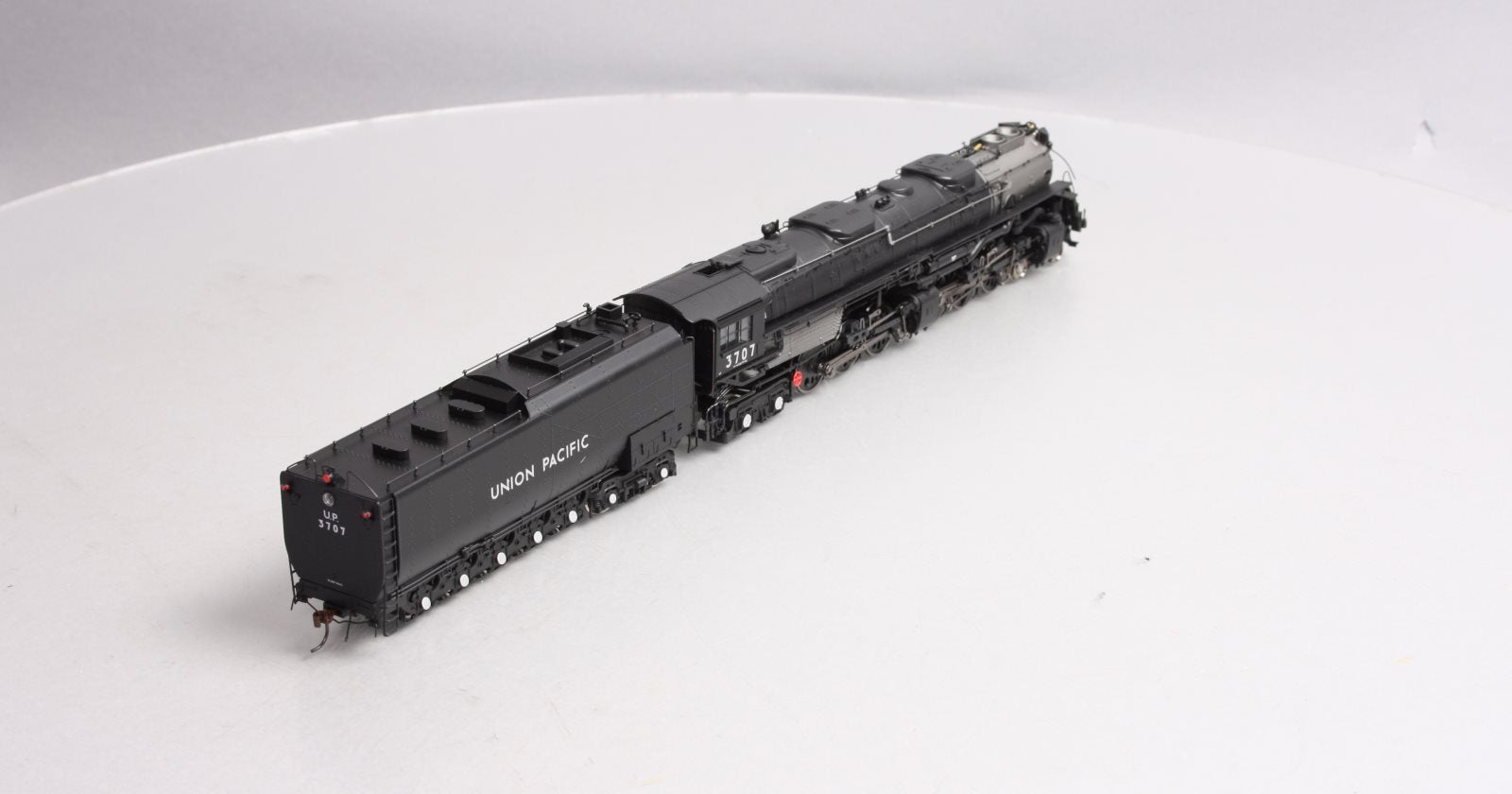 Athearn G97223 HO UP Challenger 4-6-6-4 Steam Locomotive w/DCC & Sound –  Trainz