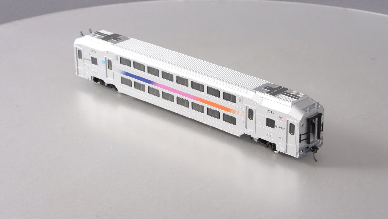 Atlas 20004116 HO New Jersey Transit Multi-level Commuter Coach Traile –  Trainz