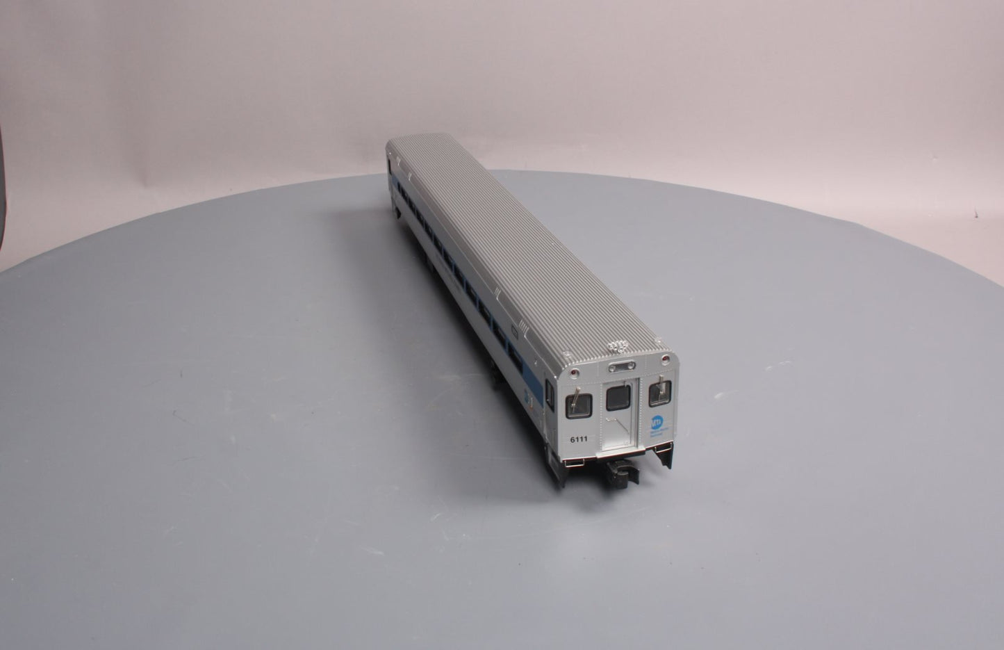 Atlas 62441 Metro North Comet II 6111 Coach (3 Rail)