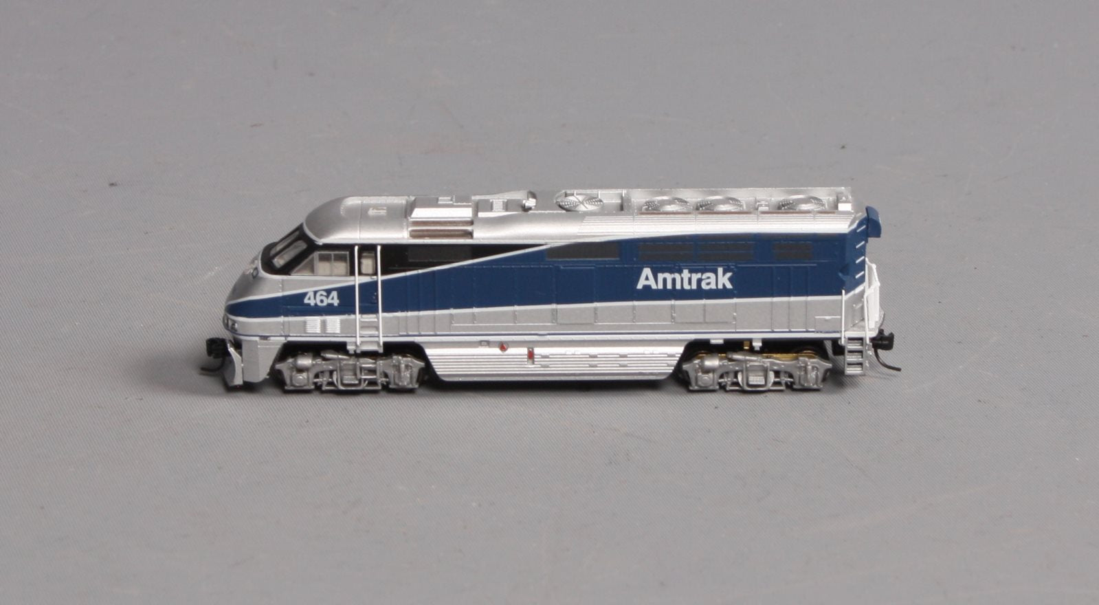 Athearn 6781 N Amtrak/Surfliner F59PHI Diesel Locomotive with DCC and –  Trainz