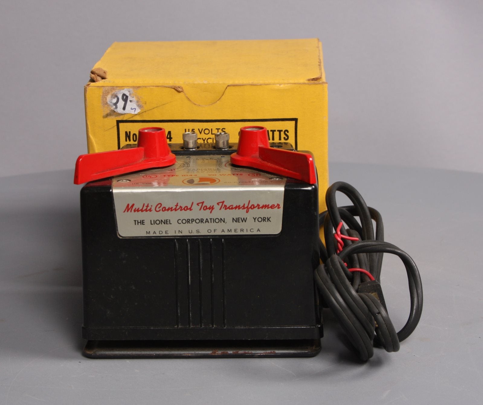 Lionel hotsell 1044 transformer