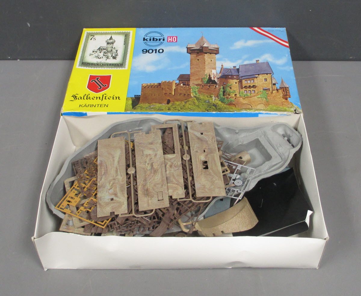 Kibri B-9010 HO Scale Falkenstein Castle Building Kit