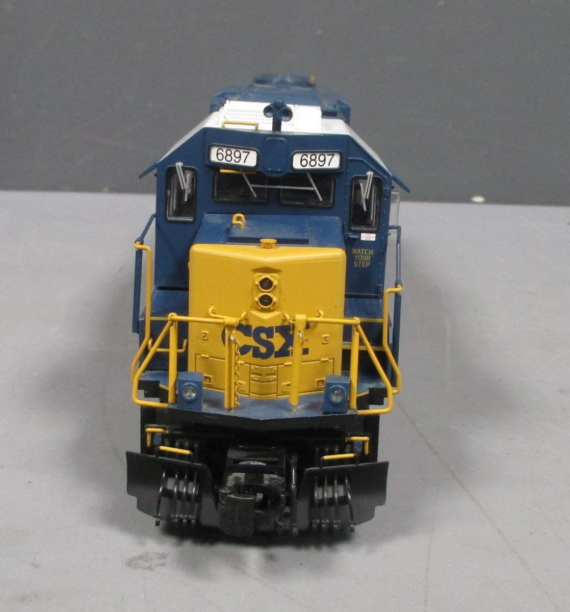 Atlas 1264 O CSX EMD GP60 Diesel Locomotive #6897 - 3-Rail