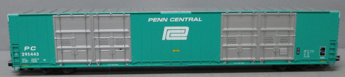 Lionel 6-82425 Penn Central 86' Boxcar 8 Door