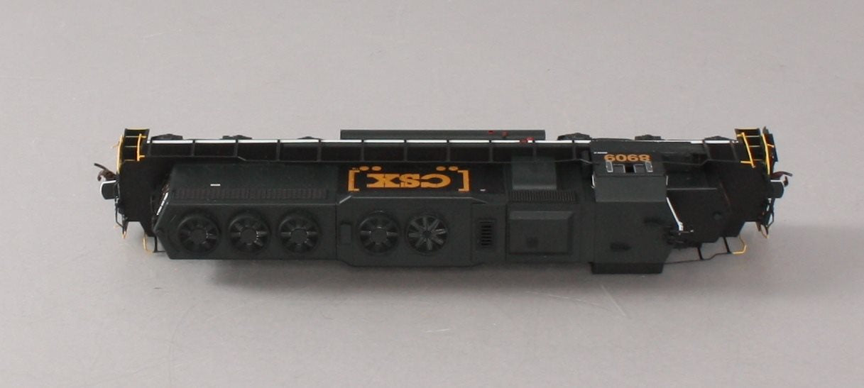 Athearn 88500 HO CSX/Black w/Boxcar Logo RTR SD40 Diesel Locomotive #8909