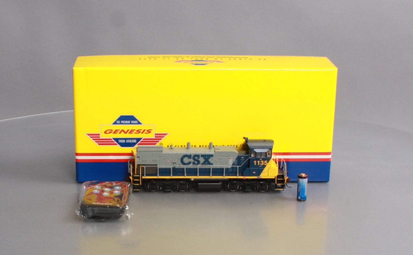 Athearn G66156 HO CSX MP15-AC Diesel Locomotive #1135 with Sound