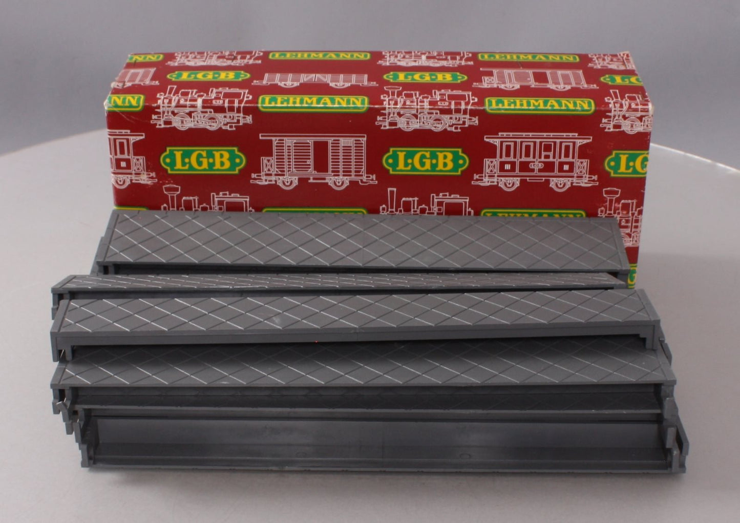 LGB 5034 Gray Plastic Platform Set