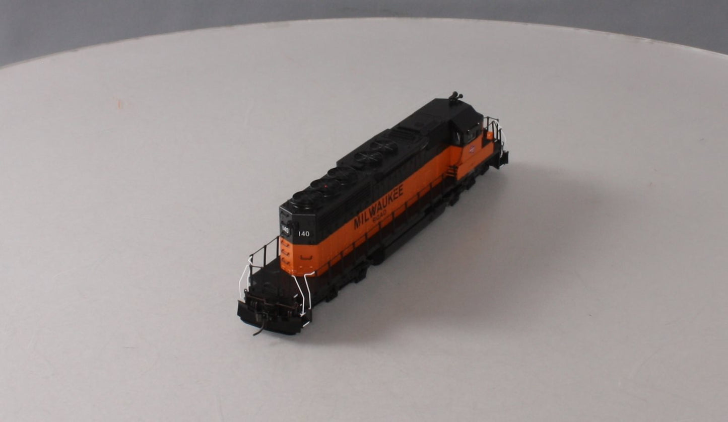 Broadway Limited 2717 HO Milwaukee EMD SD40-2 Diesel Locomotive #140 w/Paragon2