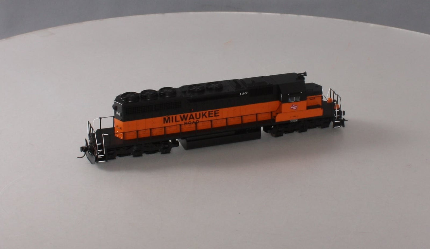 Broadway Limited 2717 HO Milwaukee EMD SD40-2 Diesel Locomotive #140 w/Paragon2