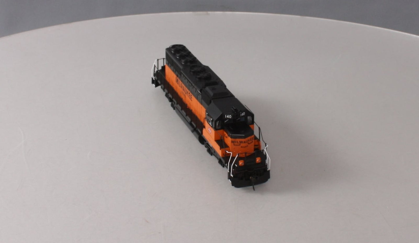 Broadway Limited 2717 HO Milwaukee EMD SD40-2 Diesel Locomotive #140 w/Paragon2