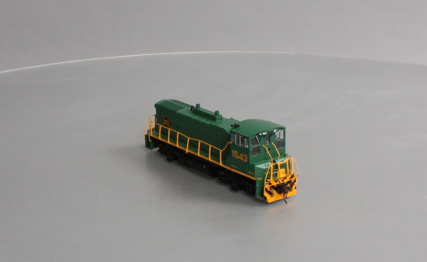 Atlas 10002815 HO Reading & Northern MP15DC Diesel Locomotive #1540