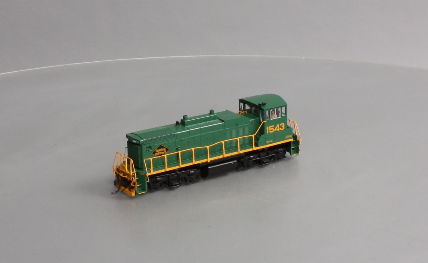 Atlas 10002815 HO Reading & Northern MP15DC Diesel Locomotive #1540