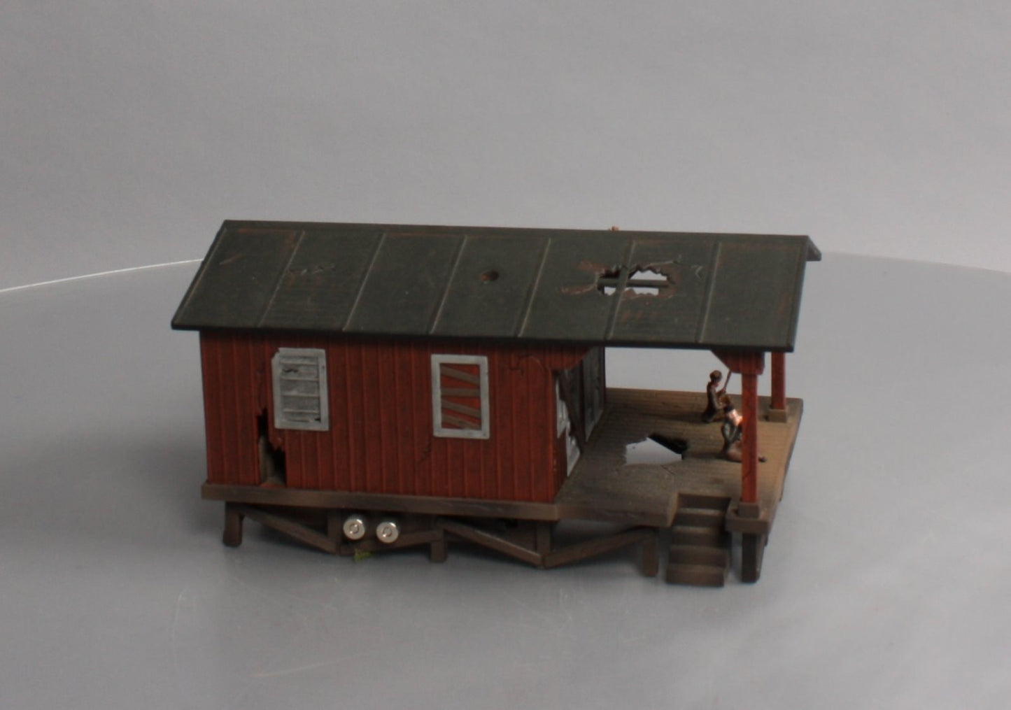 Lionel 6-14161 O Gauge Smoking Hobo Shack