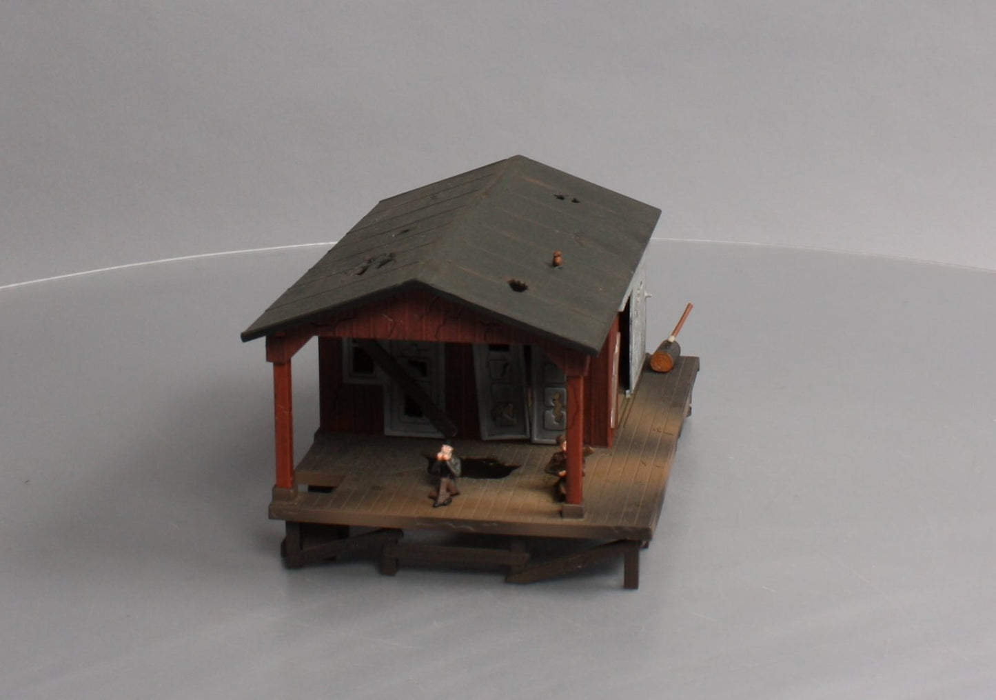 Lionel 6-14161 O Gauge Smoking Hobo Shack