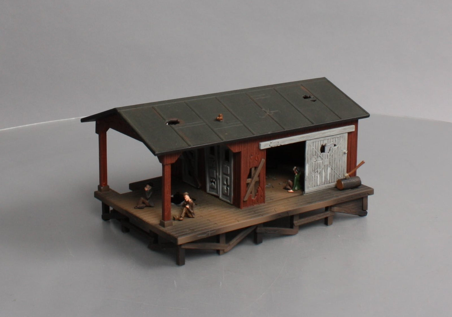 Lionel 6-14161 O Gauge Smoking Hobo Shack