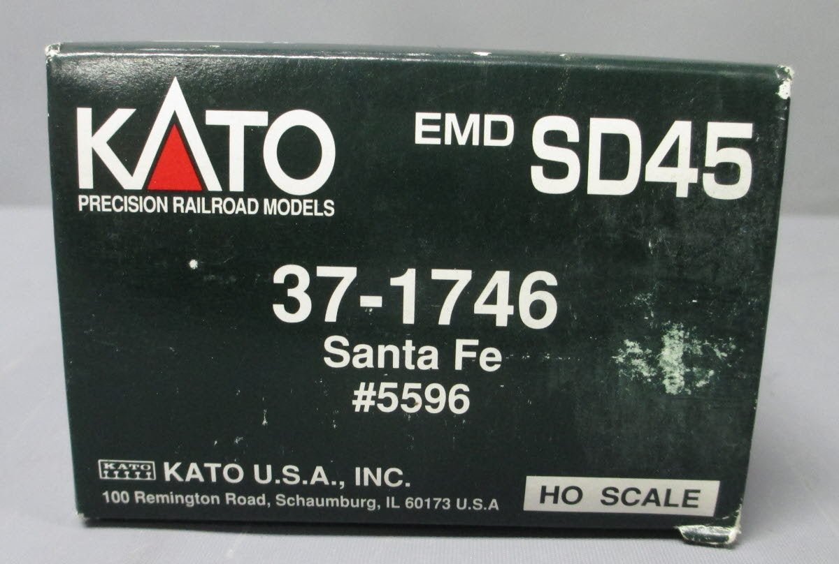 Kato 37-1746 HO Scale Santa Fe EMD SD45 Diesel Locomotive #5596