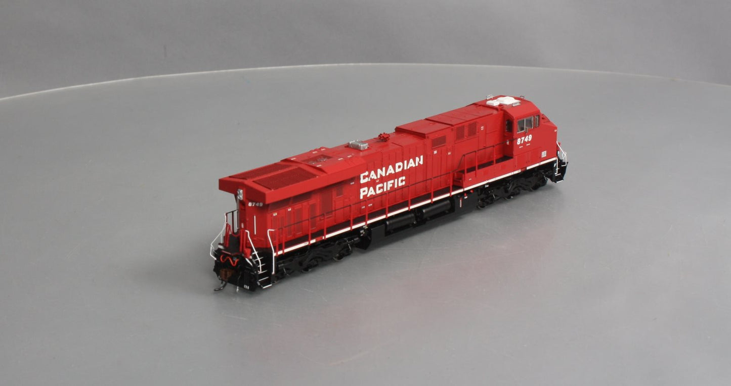 Athearn G69733 HO Scale Canadian Pacific ES44AC Diesel Locomotive #8749