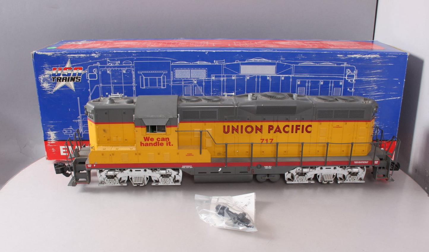 USA Trains R22106 G Union Pacific GP-9 Diesel Locomotive #717