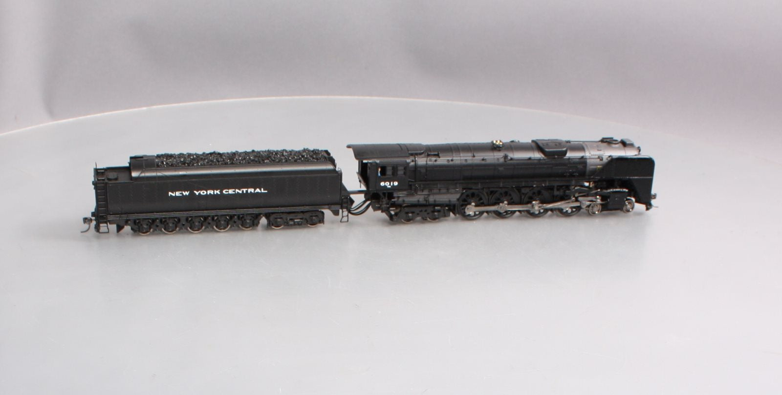 Broadway Limited 2564 HO New York Central Class S1b 4-8-4 Niagara