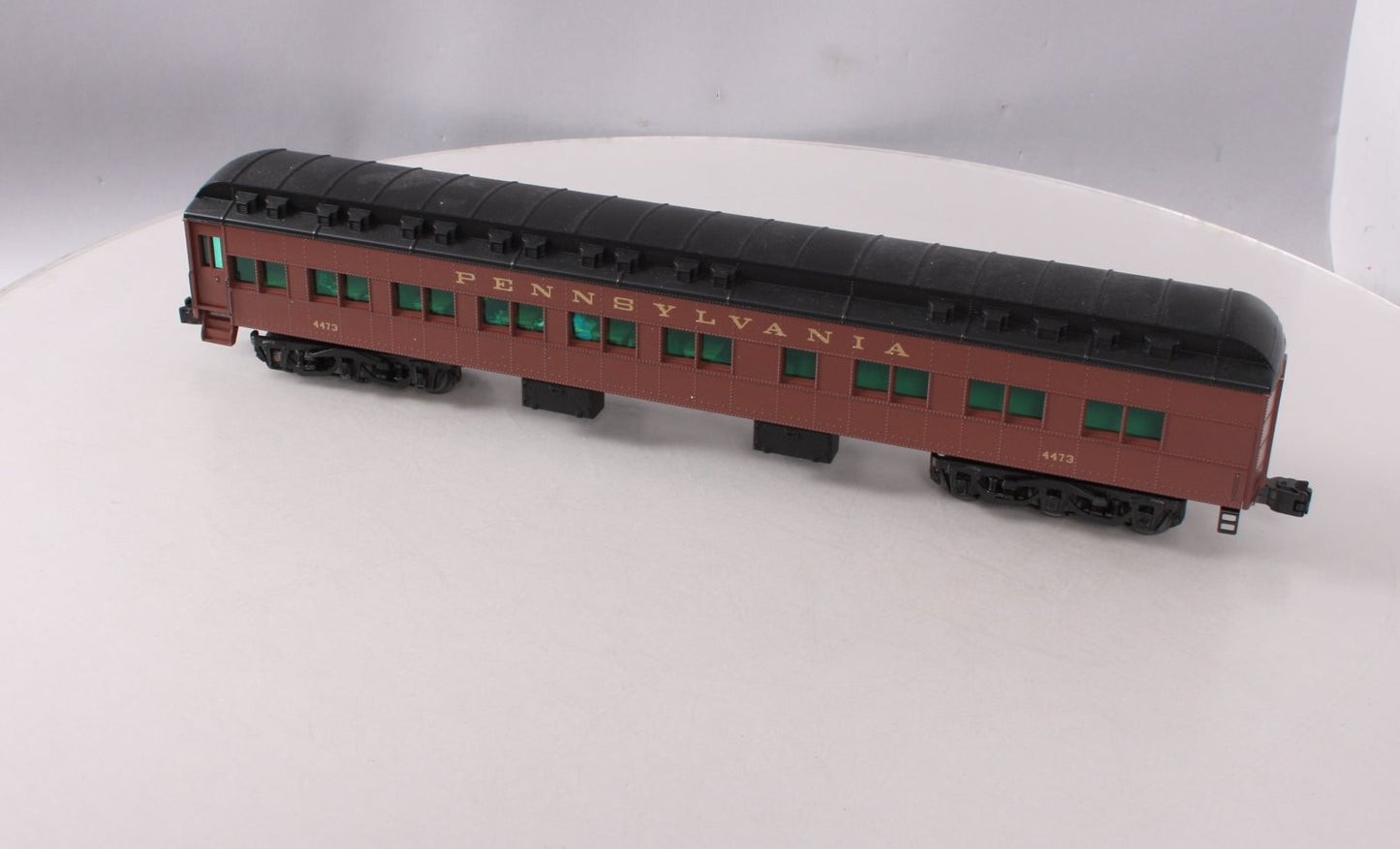 Lionel 6-25639 O Gauge PRR "The Red Arrow" Heavyweight Diner Car