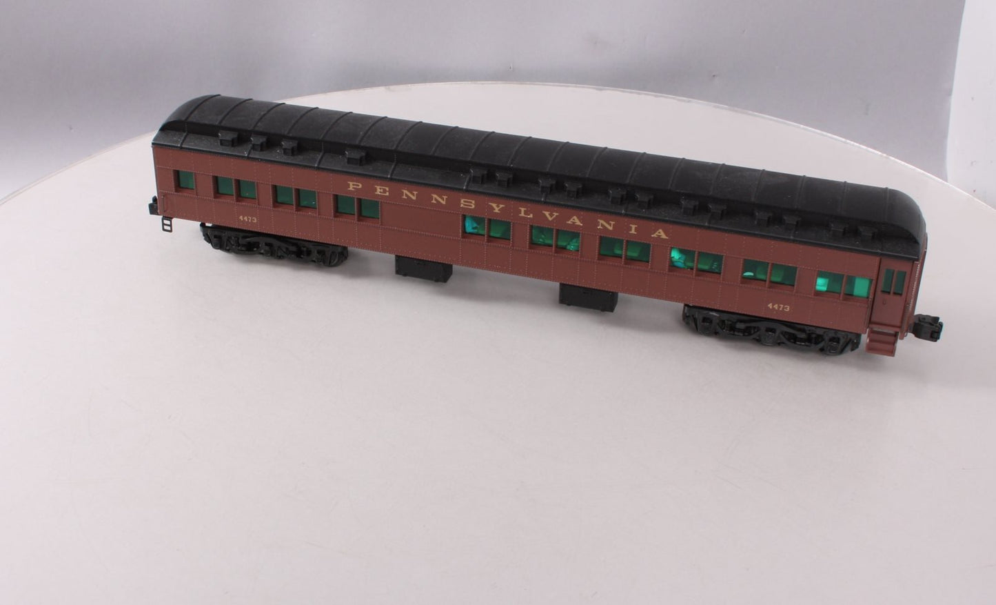 Lionel 6-25639 O Gauge PRR "The Red Arrow" Heavyweight Diner Car