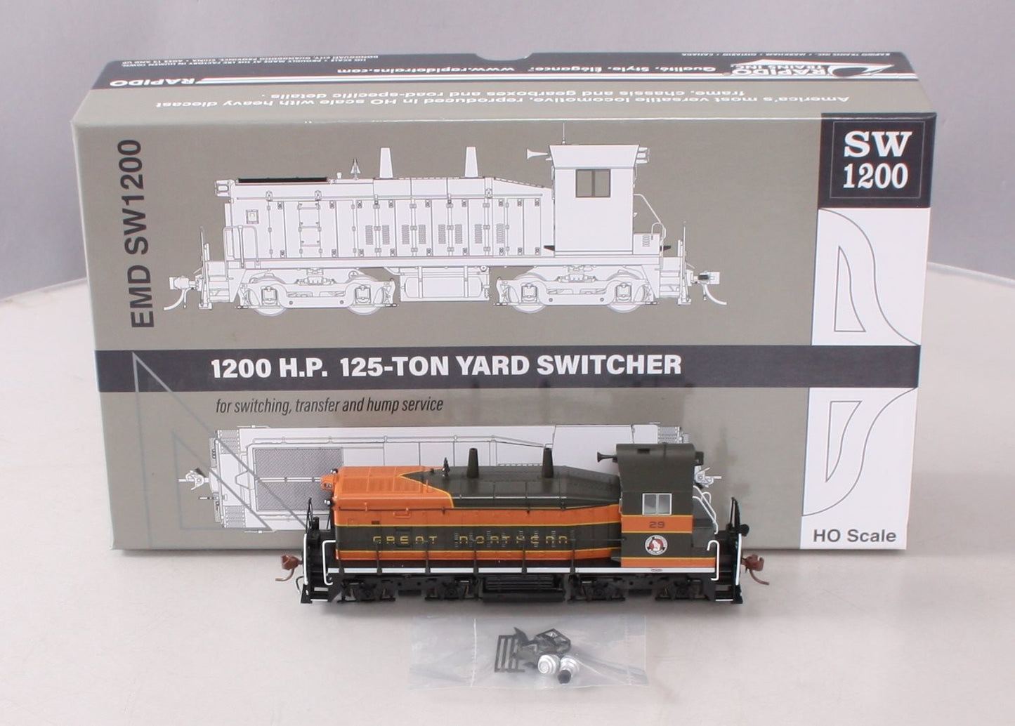 Rapido Trains 27031 HO Great Northern SW1200 Diesel Locomotive #29