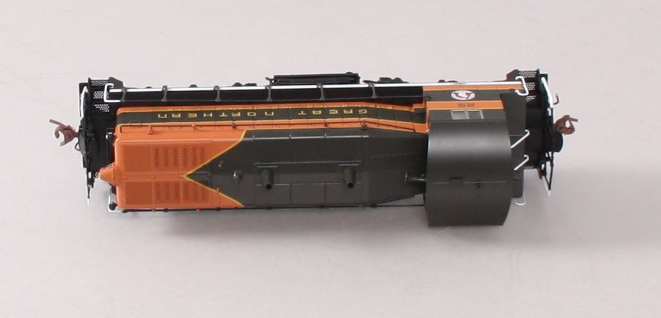 Rapido Trains 27031 HO Great Northern SW1200 Diesel Locomotive #29