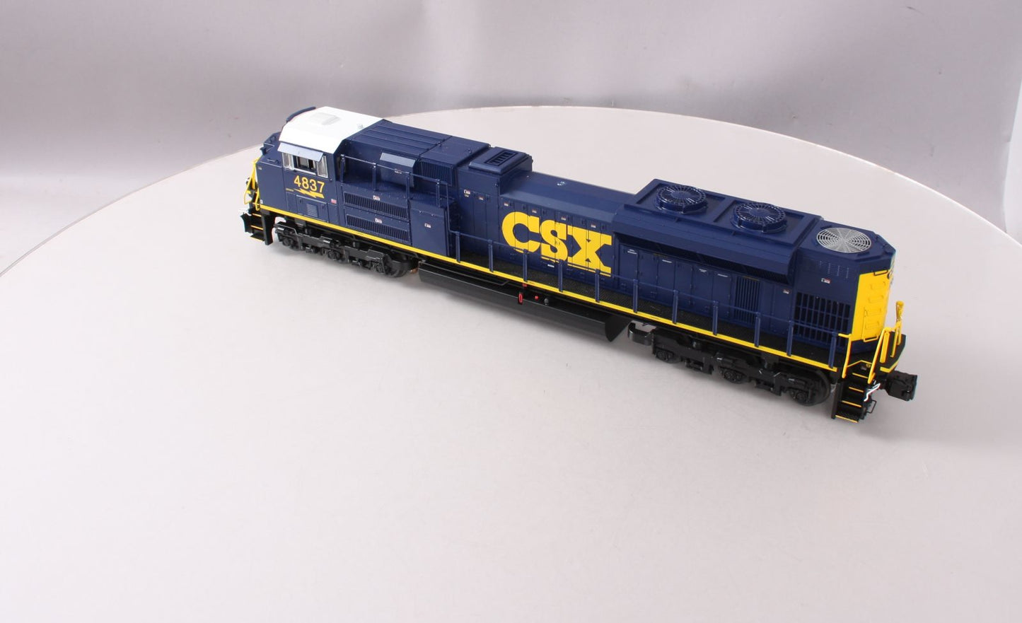 Lionel 6-84100 CSX Legacy SD70ACe Diesel Locomotive #4837