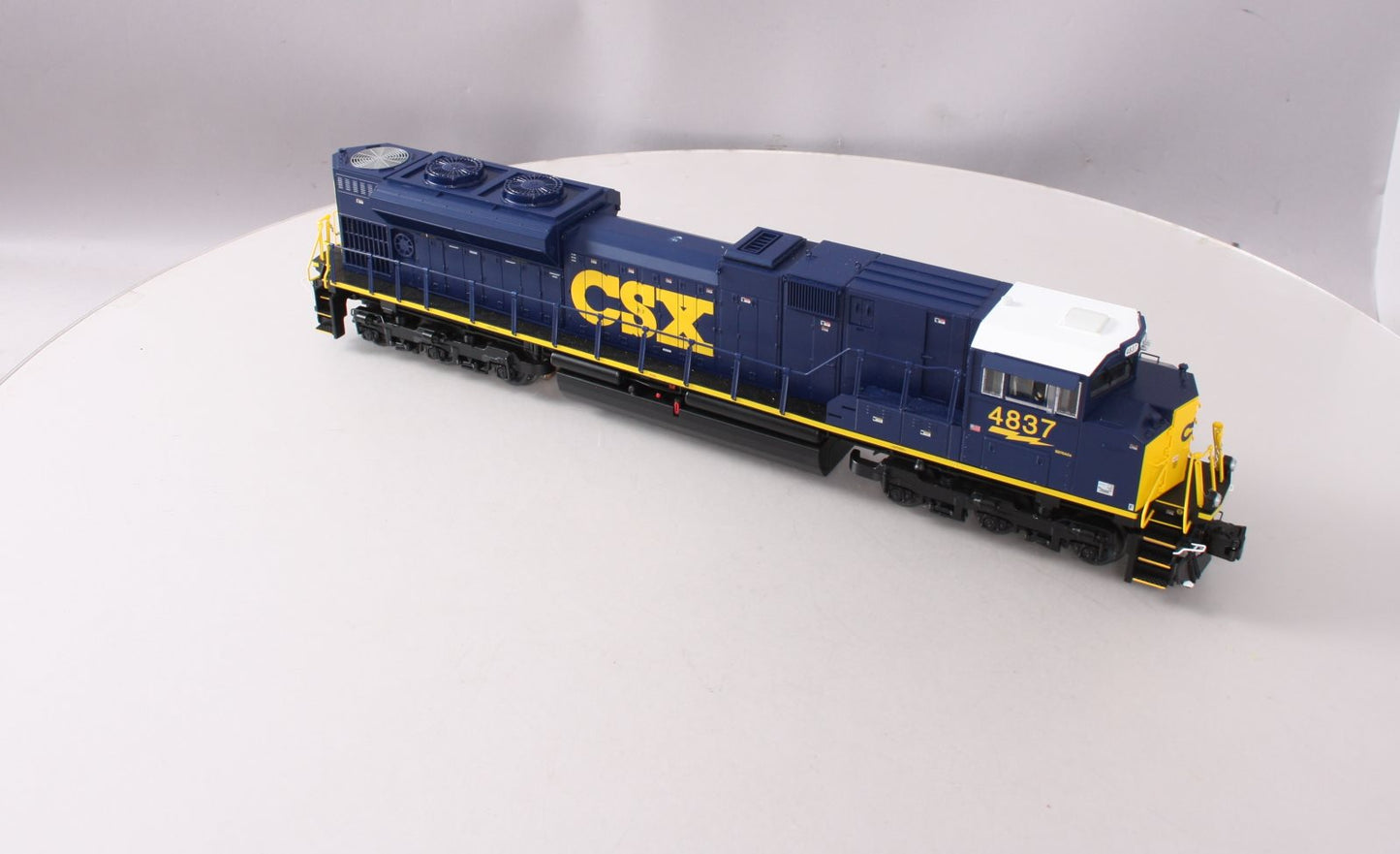 Lionel 6-84100 CSX Legacy SD70ACe Diesel Locomotive #4837